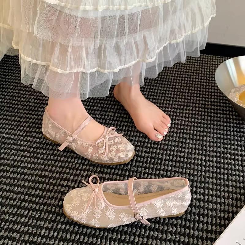 Małe wróżkowe koronkowe siateczkowe pojedyncze buty damskie lato wersja koreańska wygodne słodkie buty Doudou na jeden pedał płytkie buty Mary Jane