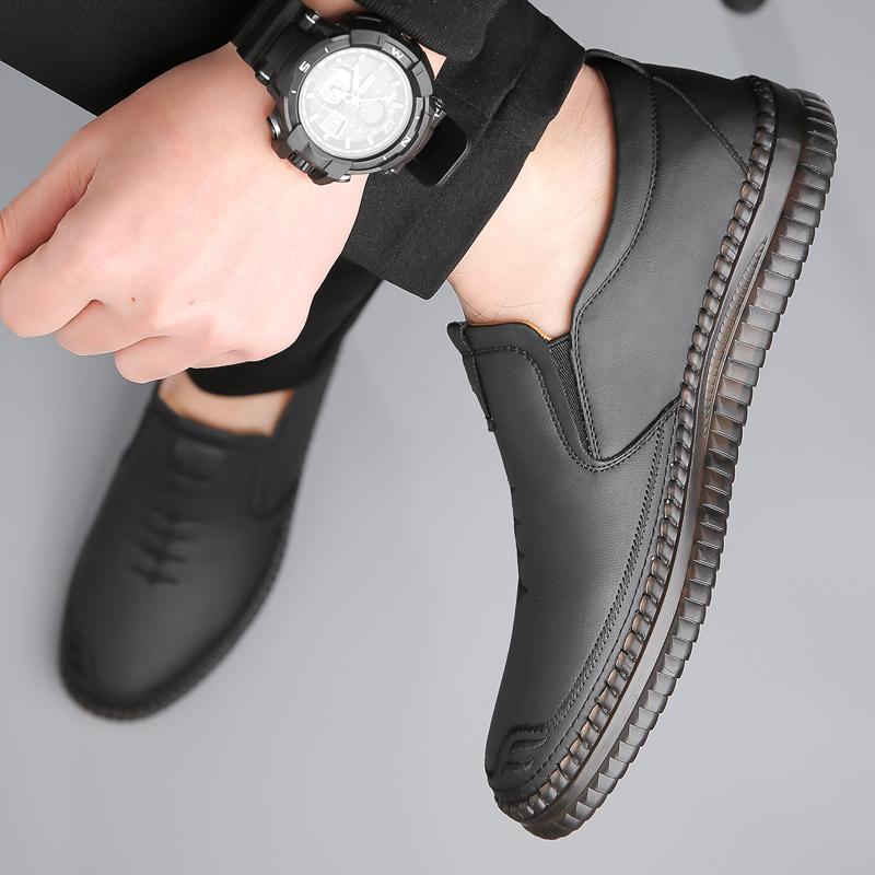 Fashion Men's Walking Loafers Breathable Male Outdoor Casual Shoes Leather Men Office Shoes Slip on Flats Man Versatile Driving Sneakers