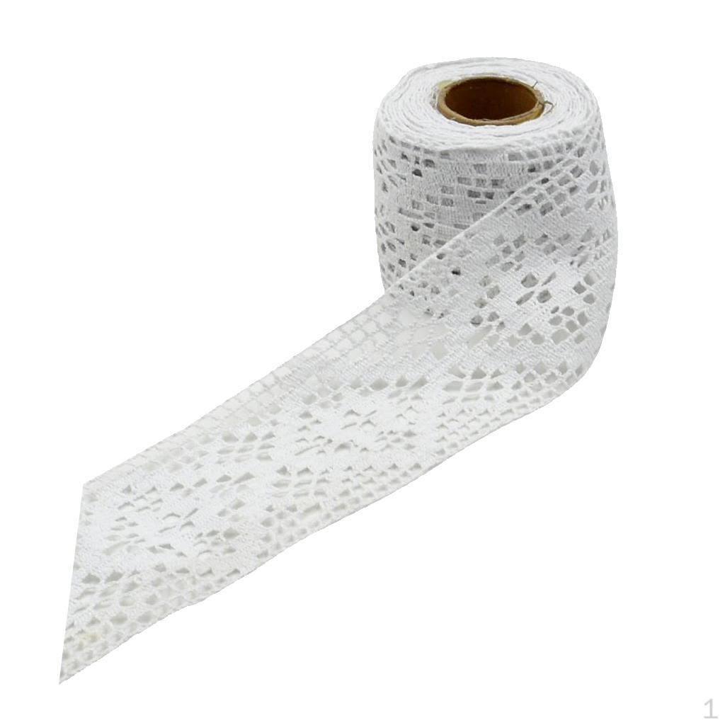 

5. Вышивка свадебных аппликаций, связанных крючком, разных цветов — белого цвета, как описано