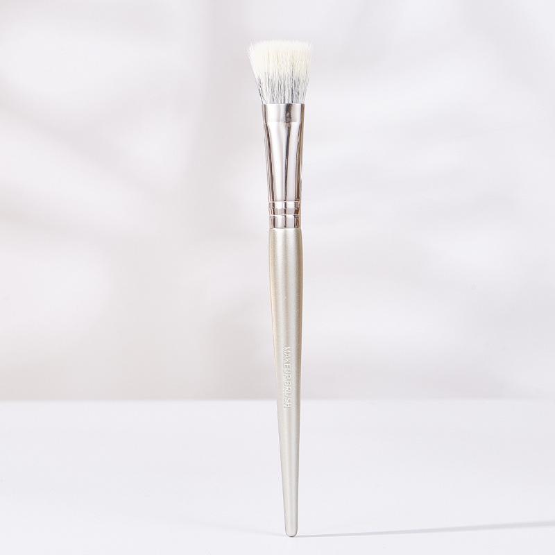 GECOMO Flat Head Dotting Blush Brush: Natural, Even Blend & Multifunctional Makeup Tool