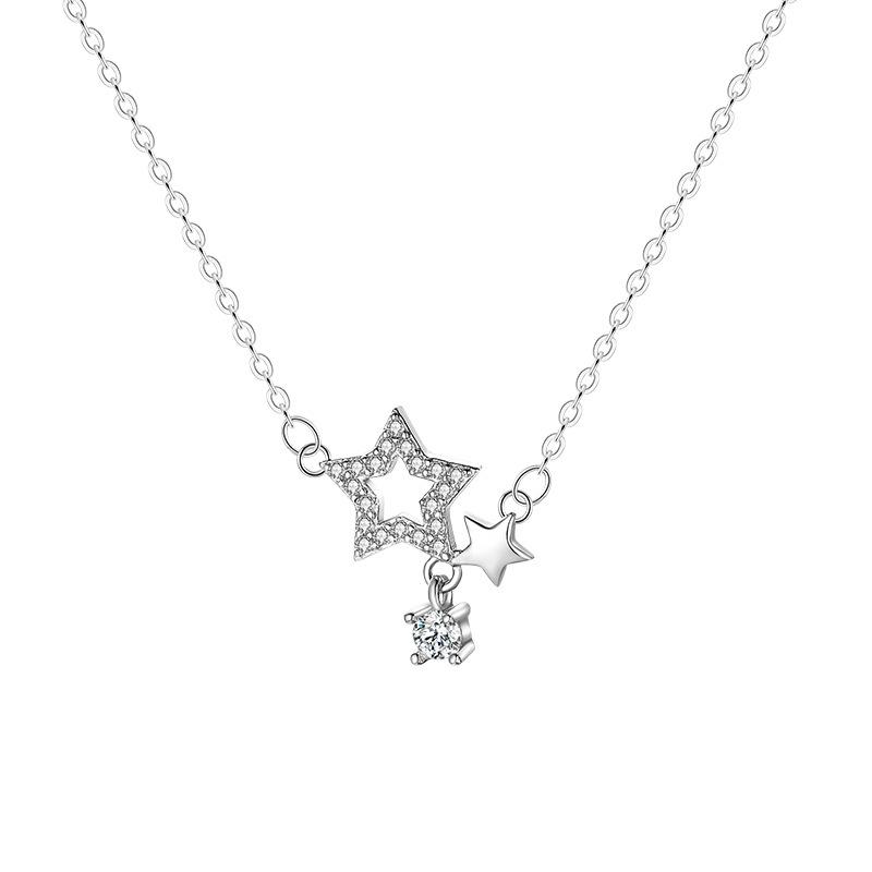 Diamond Studded Star Necklace with Hollowed Out Pentagonal Star Collarbone Chain, Super Immortal Sen Series As A Gift for Girlfriend