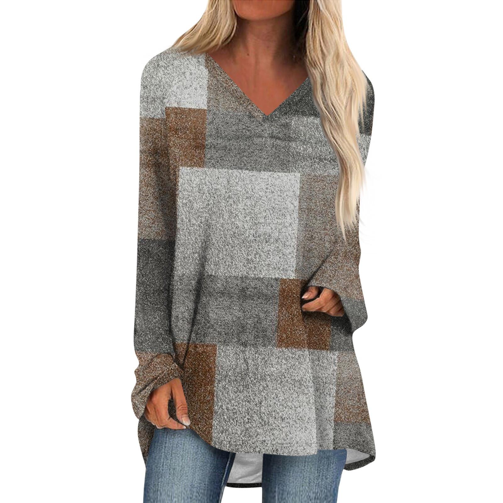 Женская и зимняя футболка с длинными рукавами и V-образным вырезом с принтом — фото 5