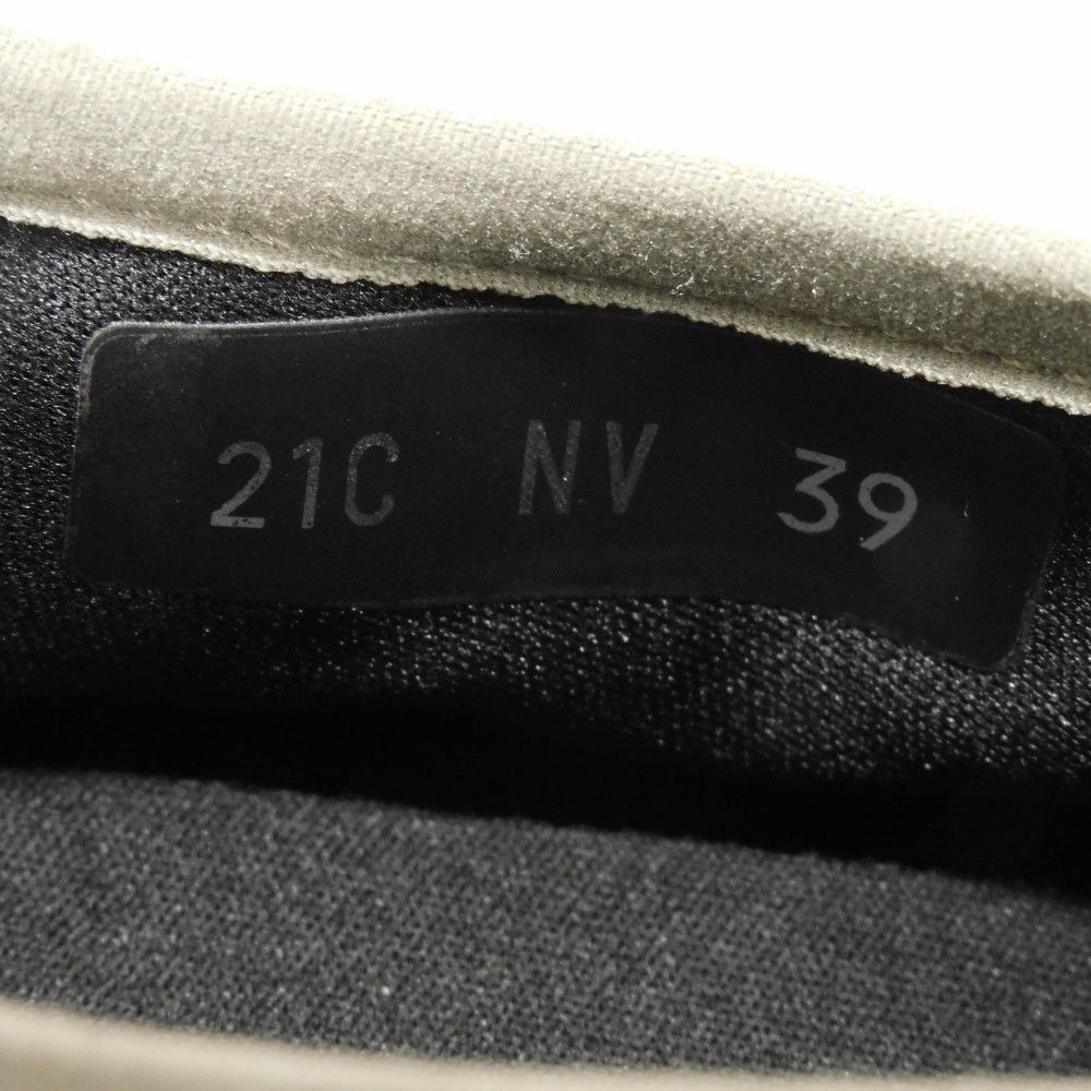 Used 10656 Snow Slippers 3SA089ZHN_H161 7897 39 Logo Calfskin Rubber 9.4" Oblique Quilted Nylon Excellent Condition