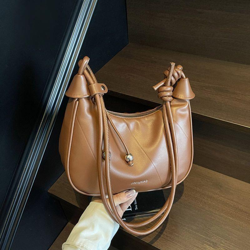 Original design sense bag women's new dumpling bag shoulder armpit bag commuting large capacity messenger bag