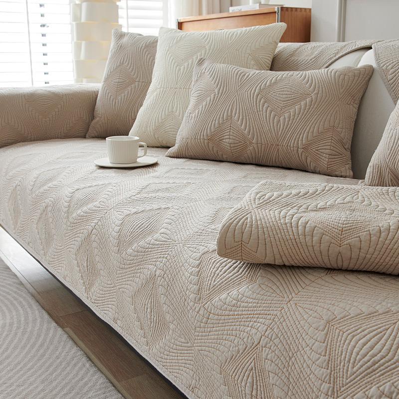 

Sofa Cover - Anti-Slip, Machine Washable, Pet-Friendly Plush Slipcover for Living Room, Dining & Office Chairs 90*90cm