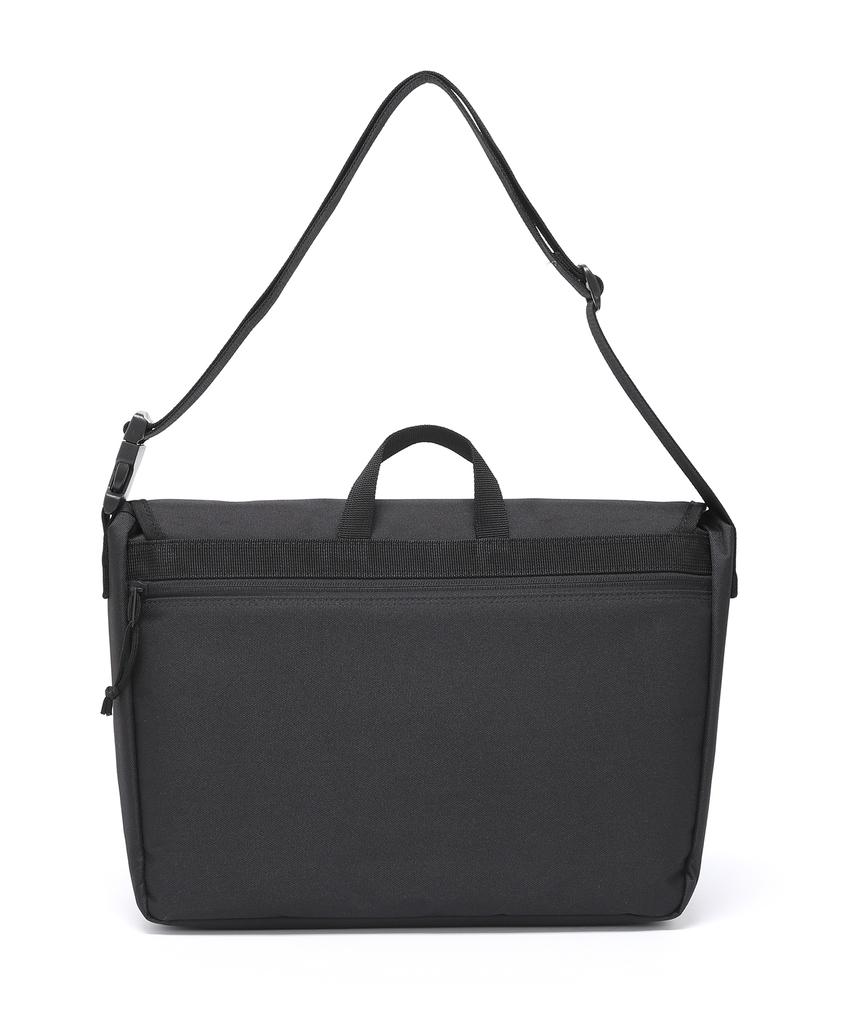 Art Mushr Brick Messenger Bag (Black)