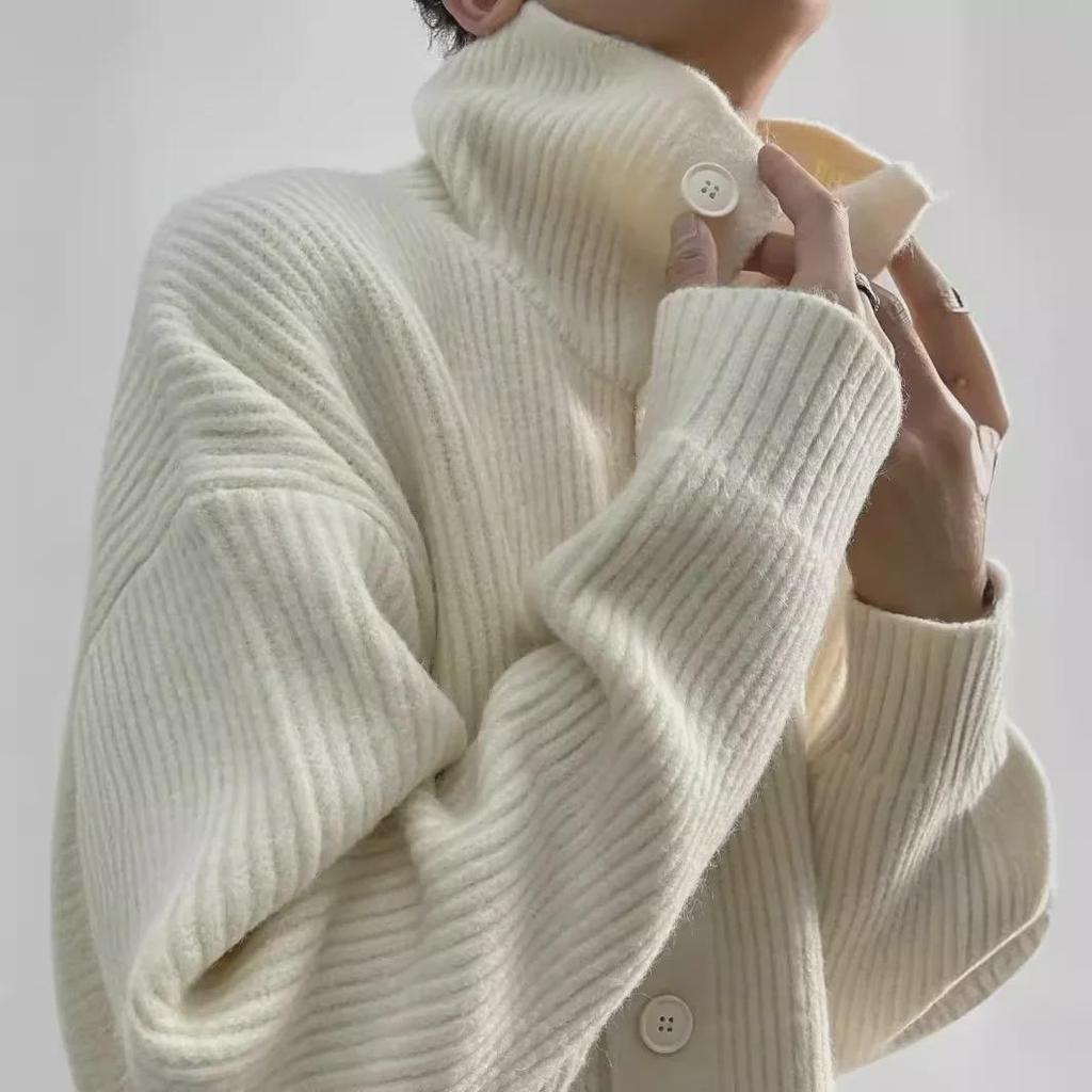 Unisex Korean Fashion Knitted Sweater: Loose Fit with Button Details for Autumn/Winter