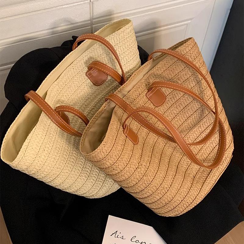 Retro Large-capacity Portable Shopping Bag Niche Woven Underarm Beach Bag Women's Bag New Shoulder Bucket Bag