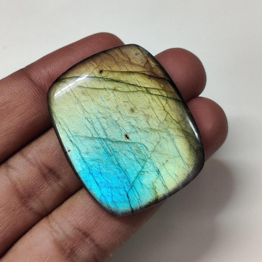 Flacher Rücken Natürliche Rechteckige Form Labradorit Cabochon Loser Edelstein, 69,5 Karat, 41x34x5 MM Größe Labradorit.