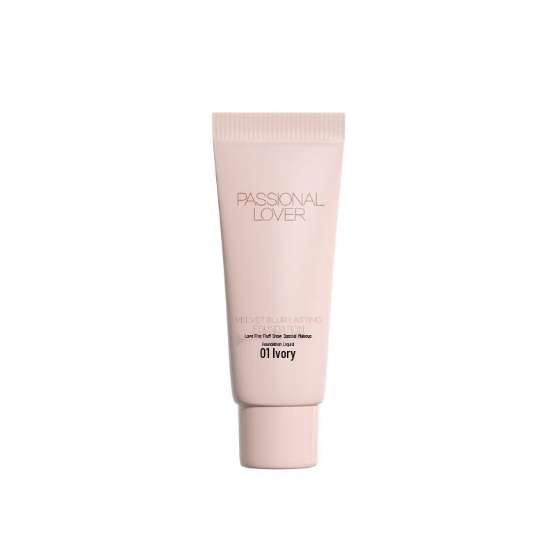 PL 4.0 Long-Lasting Matte Foundation Sample