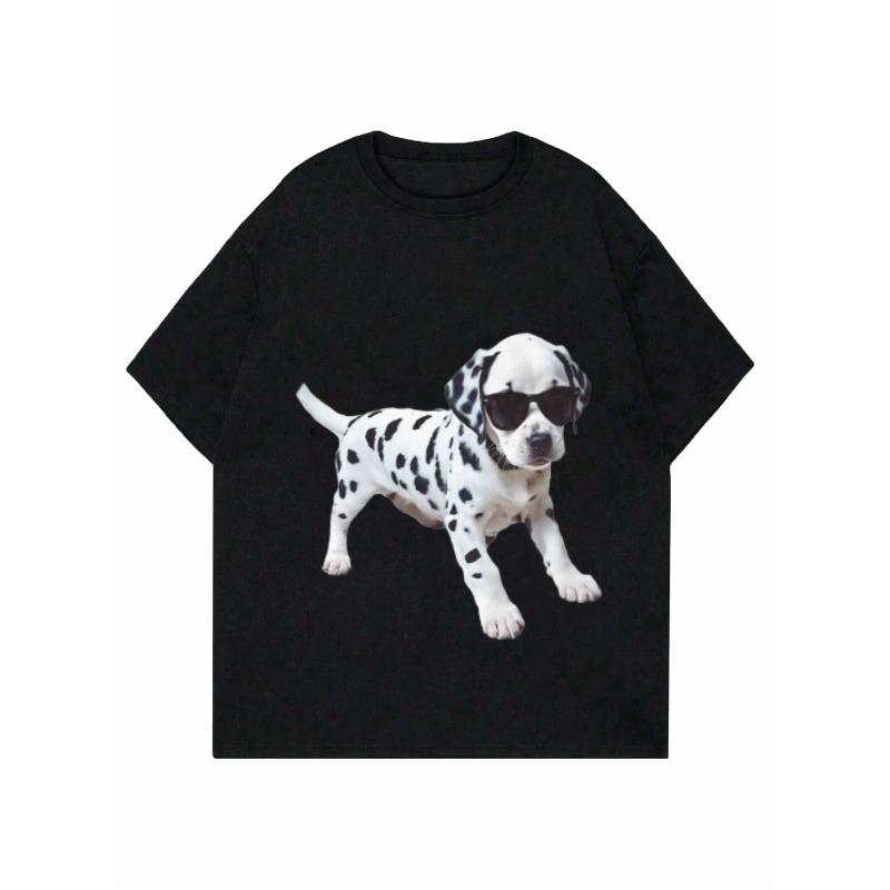 Szczeniak dalmatyński w okularach przeciwsłonecznych Czarny damski T-shirt z krótkim rękawem z nadrukiem