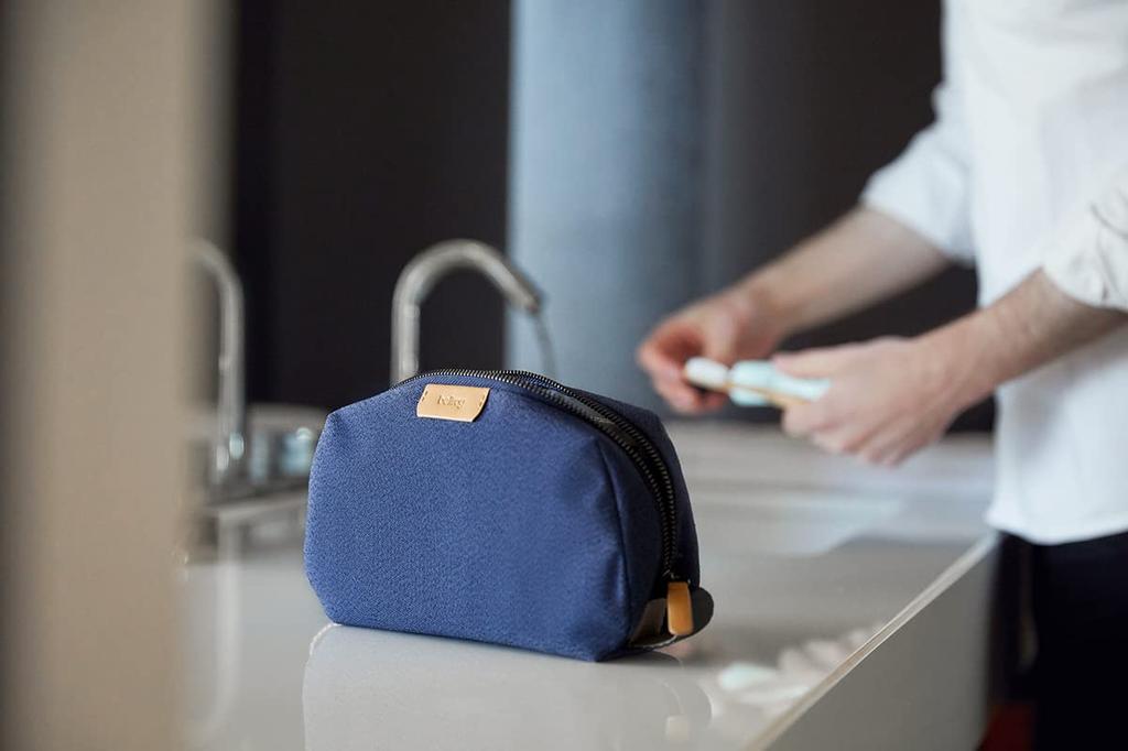 Bellroy Kulturbeutel für Reisen, Bronze-Set, wasserabweisend (Toilettenartikel, Parfüm, Rasierer, Haarbürste, Zahnbürste) -