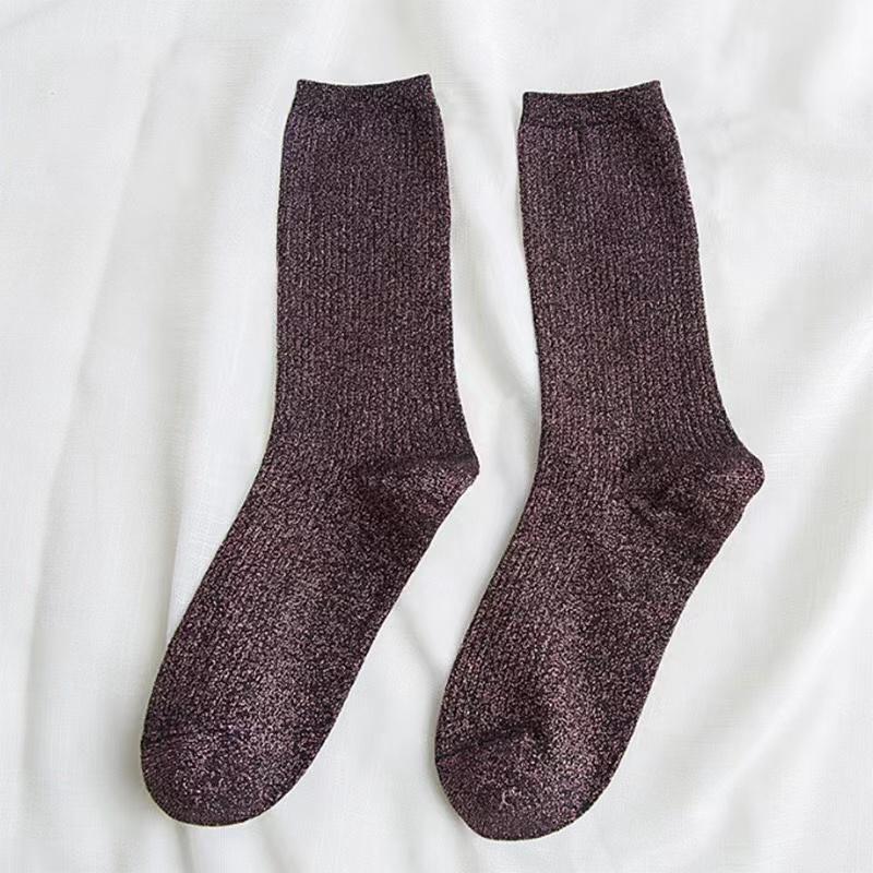 

Модные сексуальные блестящие носки в корейском стиле, носки из шелка золотого и серебряного цветов, роскошный дизайн, высококачественные женские носки one size красный