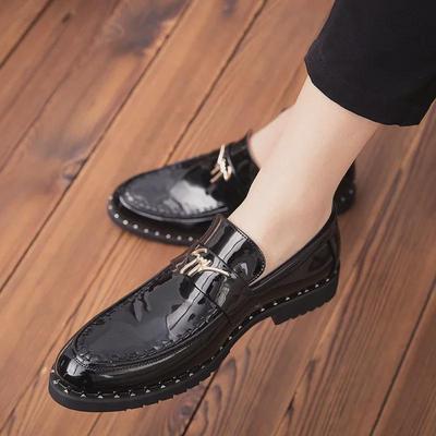 Men's Shiny Patent Leather Slip-On Pointed Toe Casual Shoes