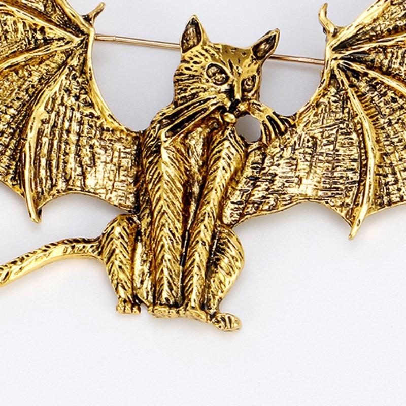 Gothic Flying Bat Brooch Unique Retro Design Metal Fashion Accessory Gift