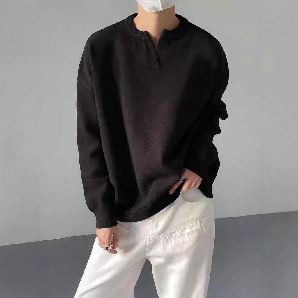 Unisex V-Neck Retro Japanese Sweater, Autumn 2025 Edition - Trendy Couple's Knitwear in High-End Lazy Style