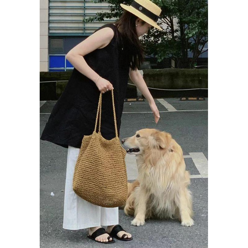 

Fashionable All-Match Autumn Hollowed Leisure Shoulder Woven Bag Brown