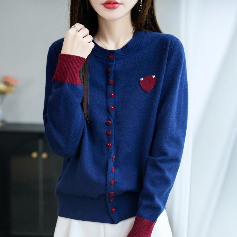 Early Autumn New Round-neck Knitted Sweater Cardigan Long-sleeved Women's Color-blocked Heart-shaped Patchwork Design Sweater