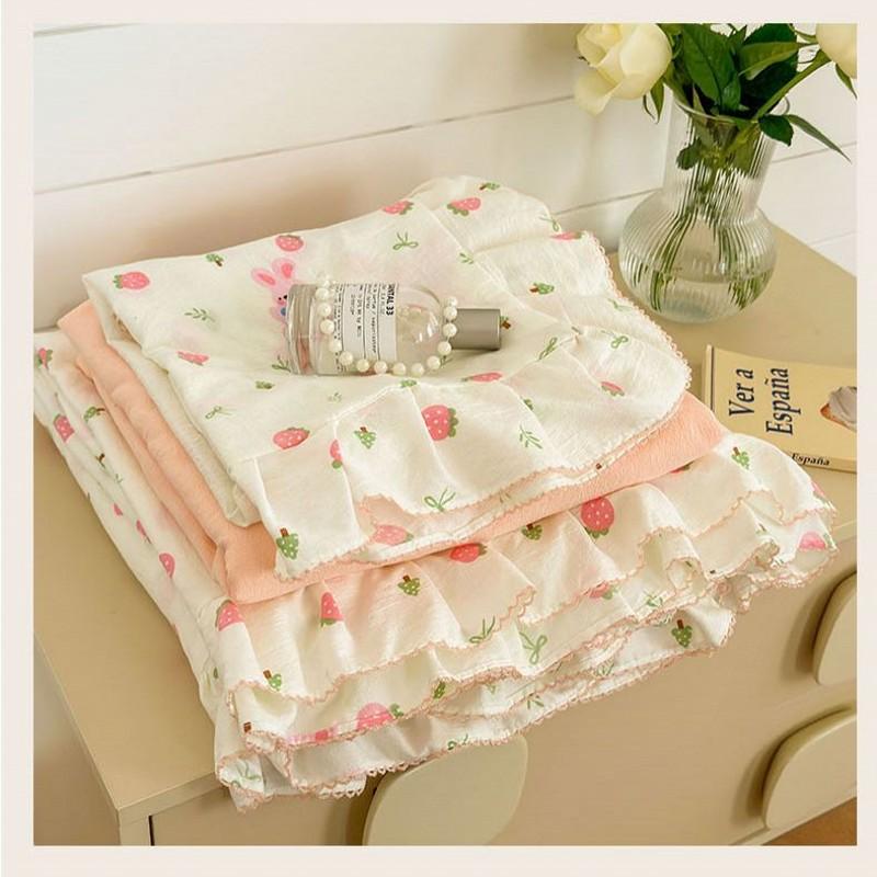 Ins Strawberry Bedding Set Spring Summer Soft Ruffles Princess Floral Duvet Cover No Filler Pillowcase Bed Sheet Quilt Cover