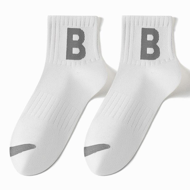 Men's and Women's Spring and Autumn Lettered Comfortable Antibacterial and Deodorizing Sports Short Socks