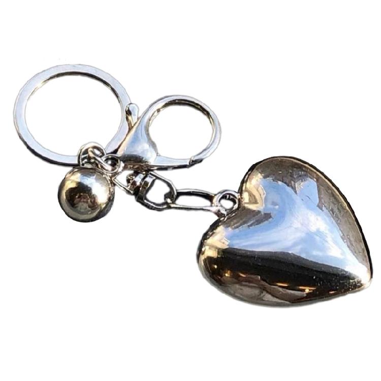 

Fashionable Key Rings Alloy Big Heart Keychain for Car Key Backpack Decoration 1