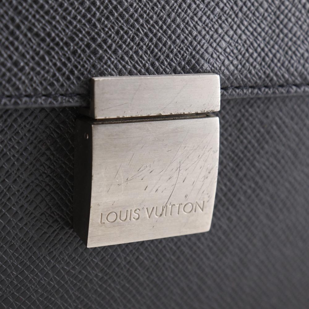 LOUIS VUITTON Selenga Business Bag M30782 Aldoise black Taiga mens Used