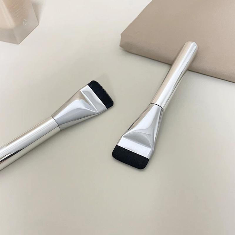 Ultra Thin Foundation Brush Lightweight Face Contour Brush Flat Contour Brush Blending Foundation Cream Makeup Brushes Beauty