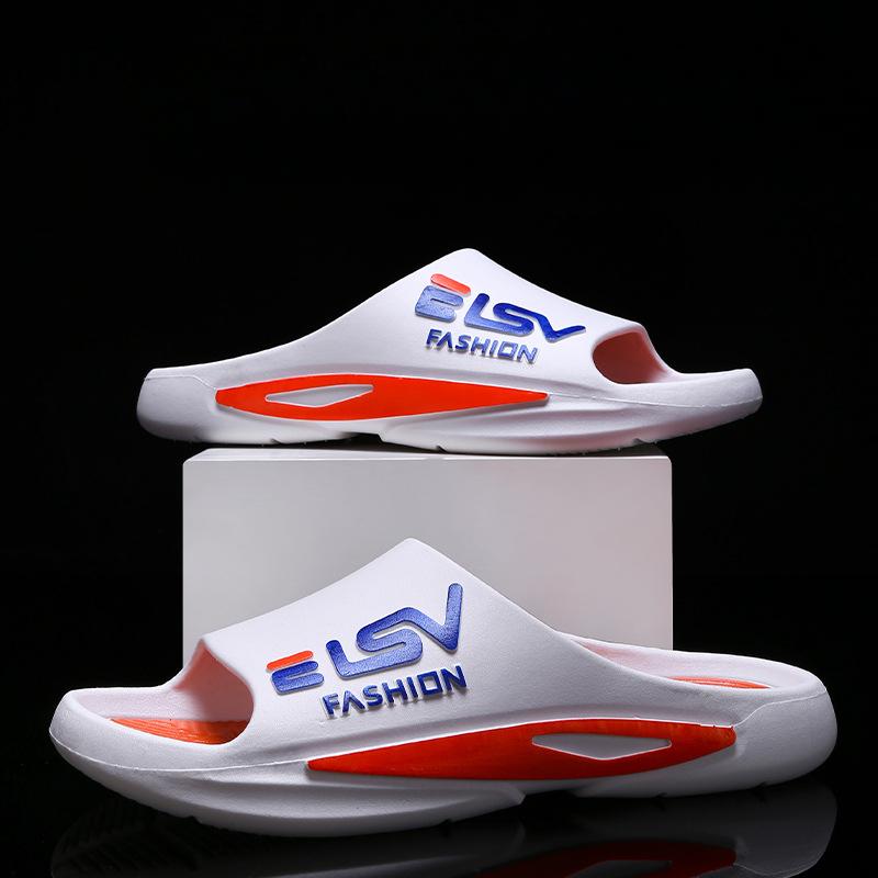 Slippers are light and non-smelly indoors in summer. You can wear anti-slip sports basketball slippers outside