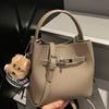 Simple Handbag Small Bag Women's 2025 Autumn New High-value Bucket Bag Commuter Casual Shoulder Messenger Bag