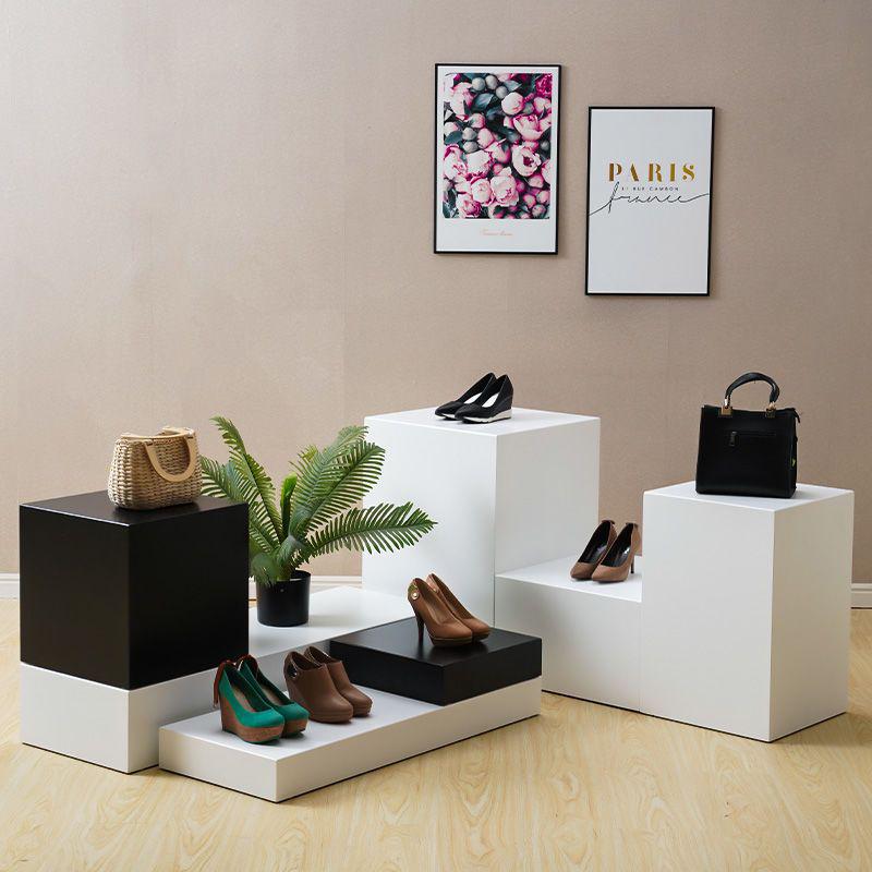 Circular Exhibition Stand: High & Low Platforms with Mannequin Base for Clothing Store Display