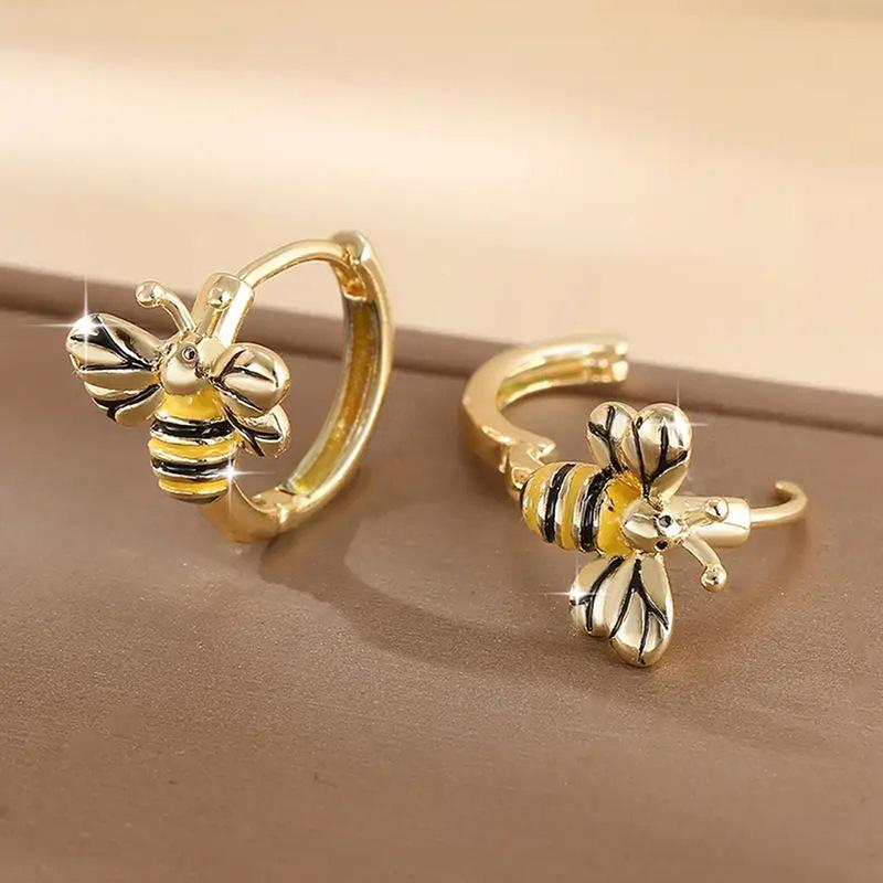 European and American bee earrings, cute temperament dripping oil jewelry, geometric delicacy, cute animal earrings
