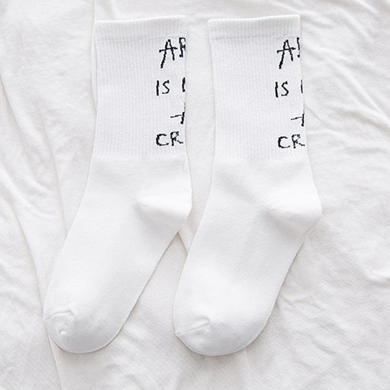 2017 Korean Harajuku Street Style Letter Socks School Ladies Hip Hop Female ART IS NOT A CRIME Socks Women White