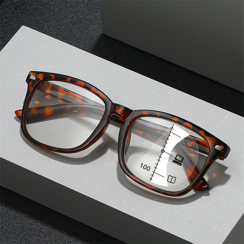 Women's Retro Square Multifocal Anti-Blue Light Reading Glasses for Distance and Near Vision