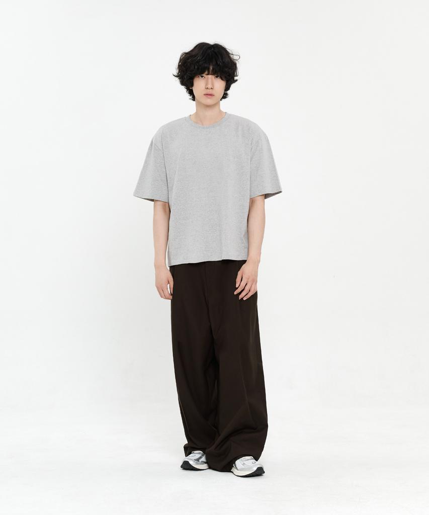 SIGNATURE Single-Pleat Wide Slacks [Deep Brown]