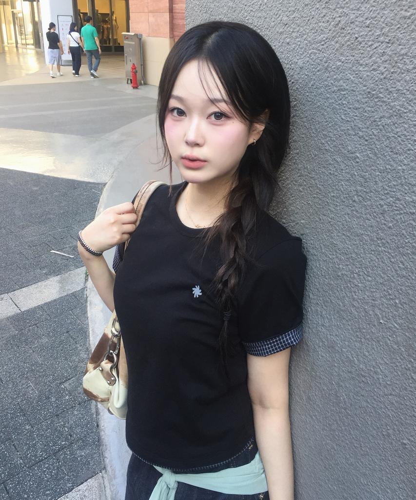 SLOW RECORD HOUSE Layered Check Roll-Up T-Shirt_Black