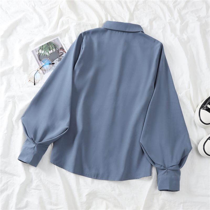 The White Balloon Sleeve Shirt Women's Design Sense Is Niche Loose Long-sleeved Lapel Top with a Slim Temperament