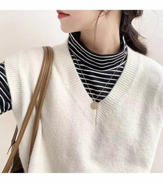 Women's Striped Velvet Mid-Neck Pullover - Autumn/Winter Warm Slim-Fit Long Sleeve Shirt