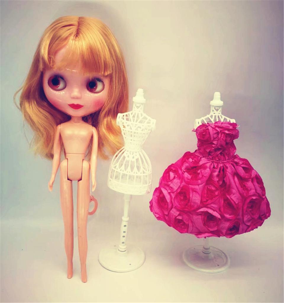 Mini Display Model’s Clothing Hanger for Toddler’s Blyth Joint Doll Girls Gi