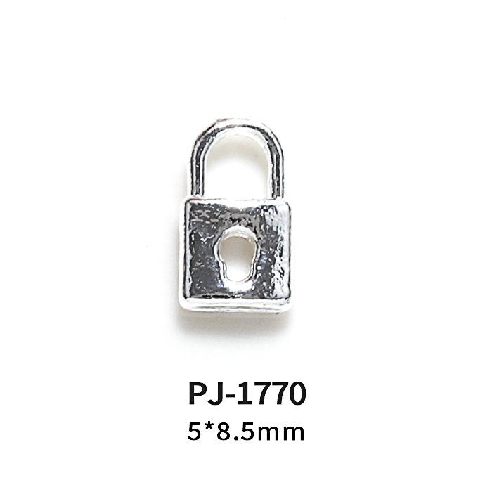 Japanese Young Lady 3D Buckle Nail Art Accessories - Mini Key Lock Heart DIY Decoration