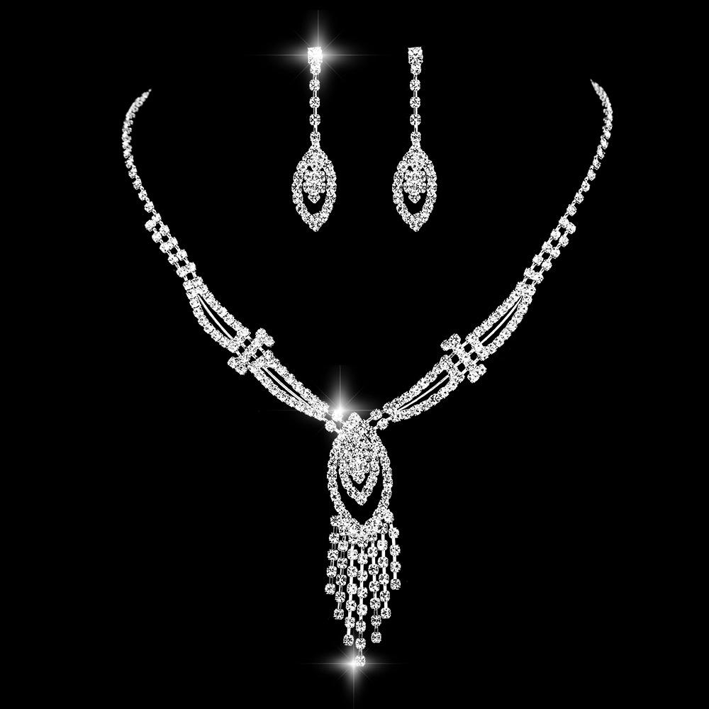 European & American Sparkling Water Drop Zircon Necklace Set – Fashionable Full Diamond Clavicle Chain