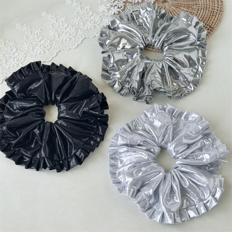 Double-layer Laser Beam Waist Long Hair Ring with Embroidered Hydrangea Pleated Hair String - An Elegant Hair Accessory for The Head.