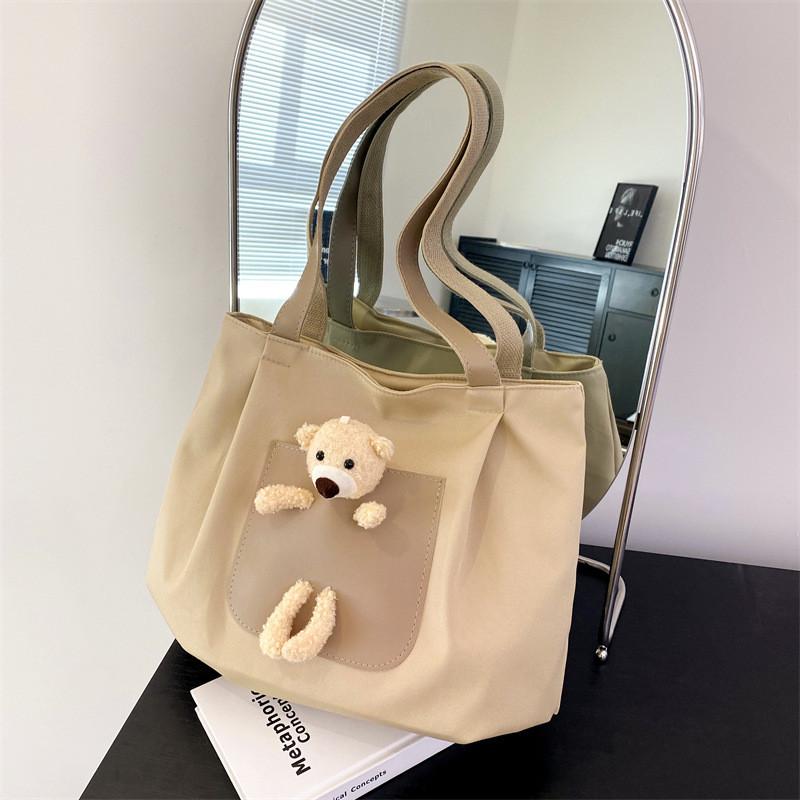 Large Capacity Casual Tote Bag For Women With Cute Bear Design Ideal For Everyday Use