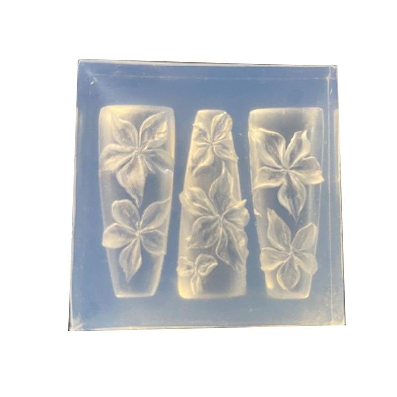 Nagelkunstform 3D-Schnitzerei Geblümte Lilienblüte Transparente Nagelkunstdekorationen DIY Silikonform