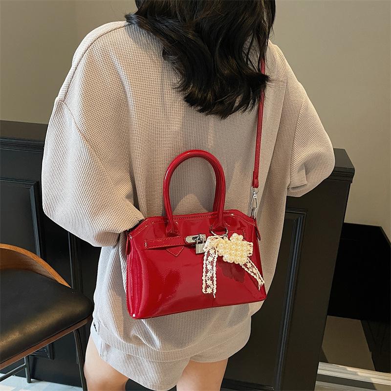 Fashion Portable Small Square Bag Women's New Versatile Shoulder Messenger Bag