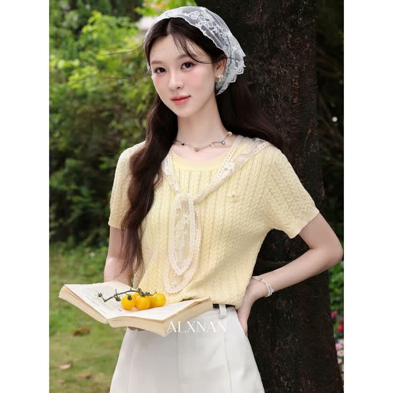 Women s Knit Short Sleeve Cutout Top M