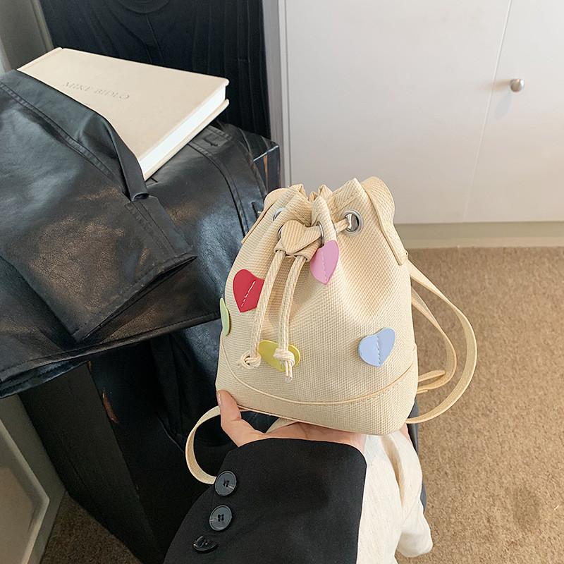 Trendy Fashionable Bucket Bag For Women With Soft Material And Unique Design белый