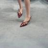 New Summer Fashion Shoes Pointed Toe Toe Toe Shallow Buckle Sandals Patent Leather Shiny Sandals Women Sandalias De Mujer
