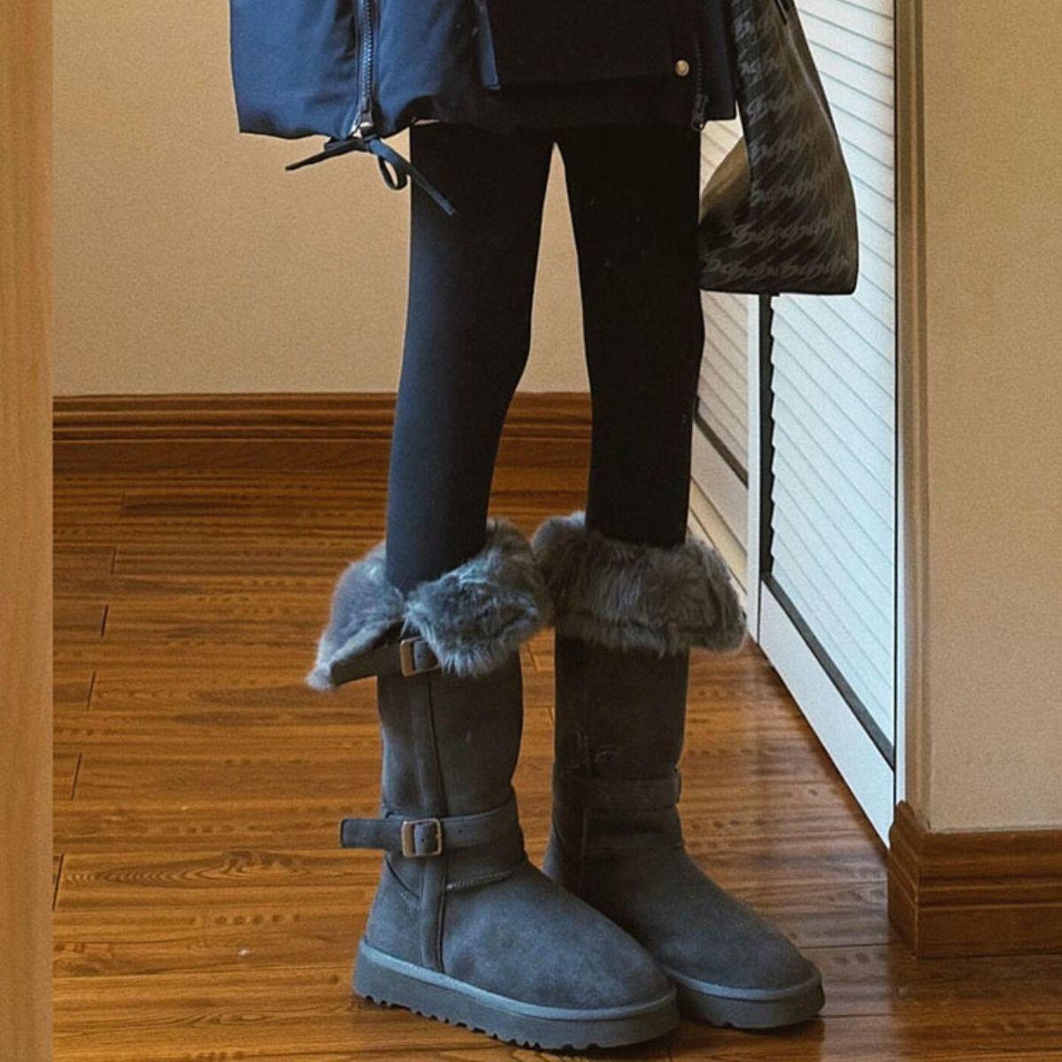 

Женские зимние легкие теплые утепленные сноубутсы на толстой подошве, складные, два способа носки, нескользящие, износостойкие, повседневные кроссовки, хлопковые ботинки 40 темно-серого