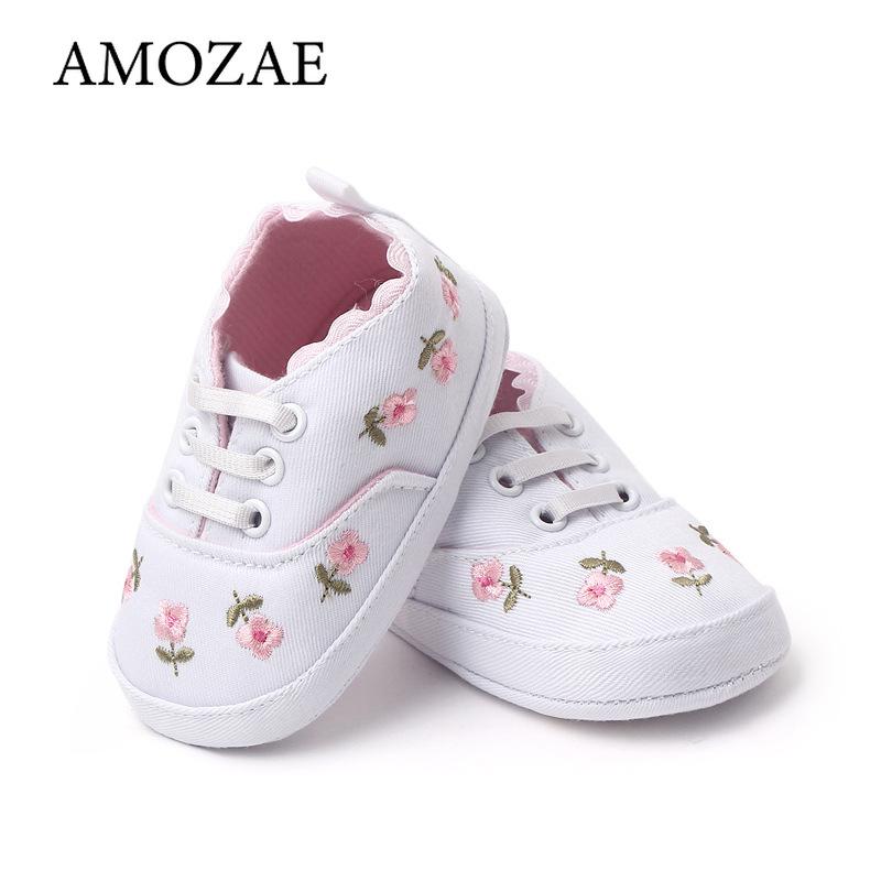 Baby Lauflernschuhe Weiß Rosa Floral Bestickt Weiche Sohle Rutschfest Prewalker Kleinkind Leinwand Sneaker