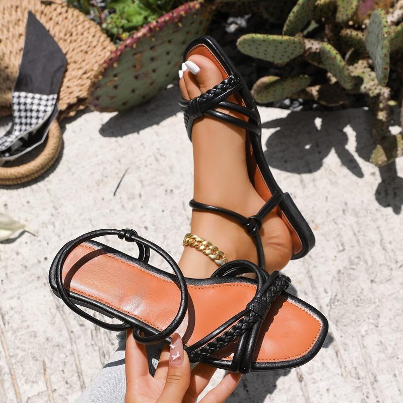 Fashion Lightweight Soft Sole Roman Sandals Women's Fashion Square Toe Open Toe Woven Strap Non-Slip Plus Size Flats